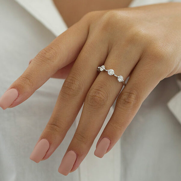 1.0 TCW Round Cut Four Stone Setting Moissanite Engagement Ring - crownmoissanite
