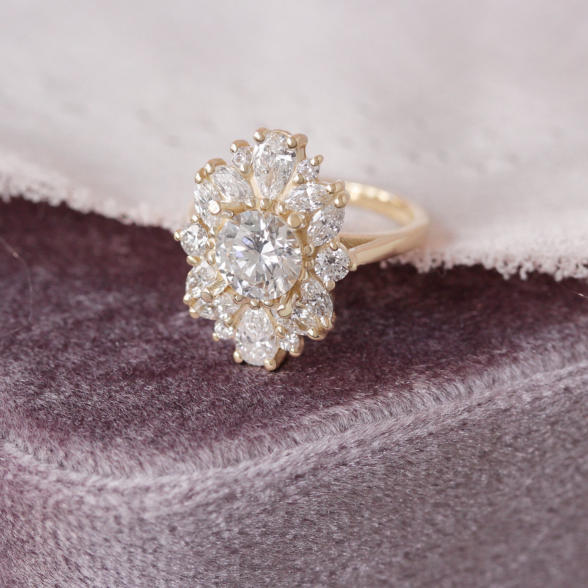 1.0 CT Round Moissanite Art Deco Engagement Ring