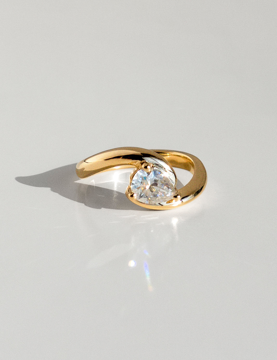 0.75-1.50 CT Pear Cut Moissanite Solitaire Engagement RMoissanite ing