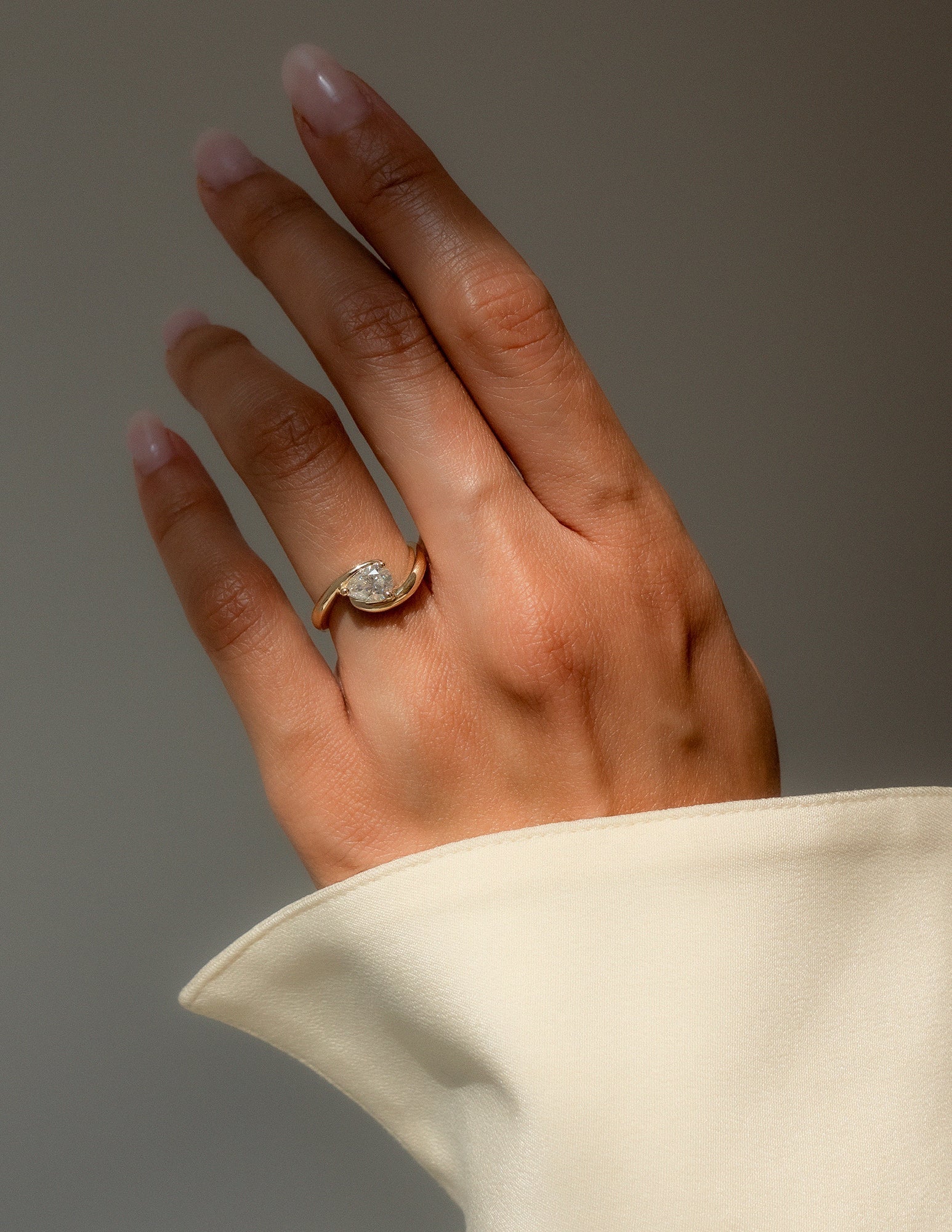 0.75-1.50 CT Pear Cut Moissanite Solitaire Engagement RMoissanite ing