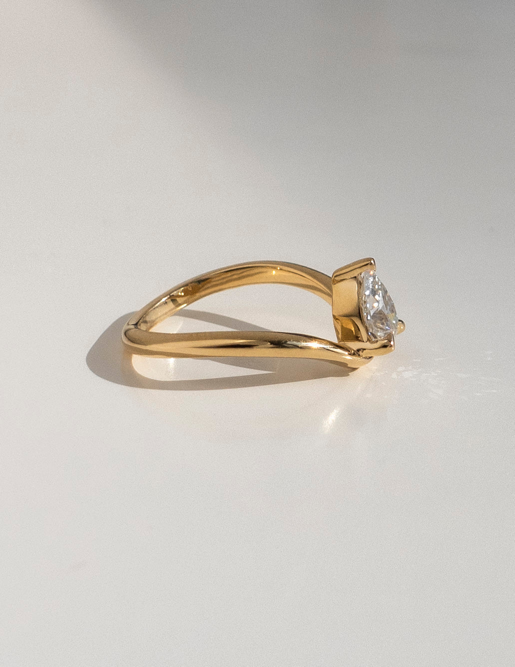 1.0 -2.0 CT Pear Cut Moissanite Solitaire Engagement Ring