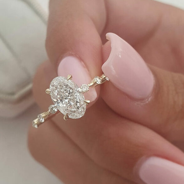 2.10 CT Oval Cut Solitaire & Dainty Pave Moissanite Engagement Ring - crownmoissanite