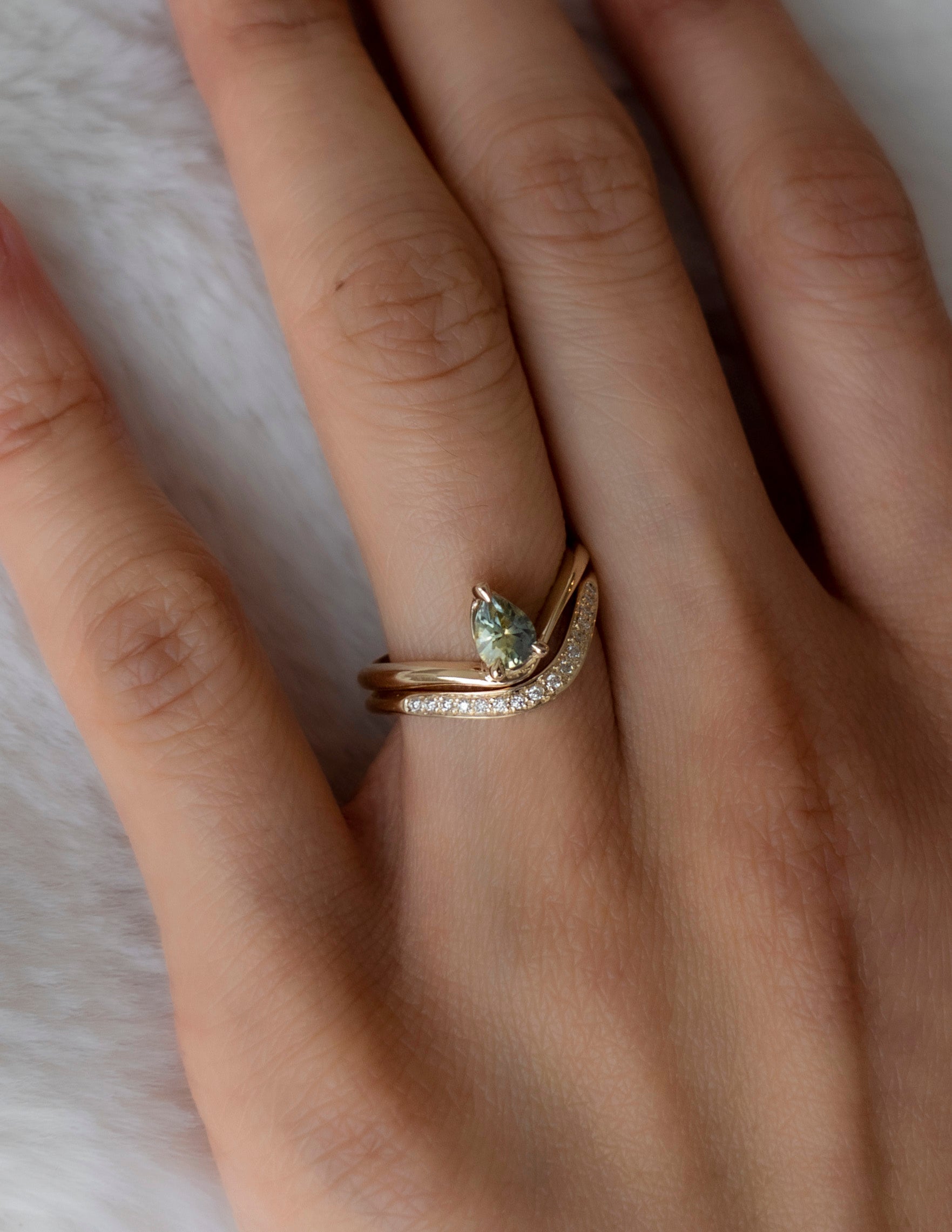 0.20 TCW Round Moissanite Wave Pave Band