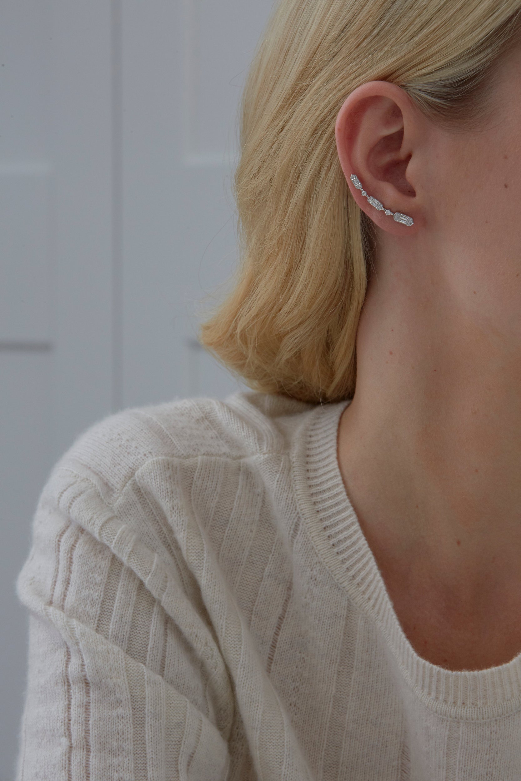 0.46 TCW Round & Baguette Moissanite Diamond Ear Crawler Earrings - crownmoissanite