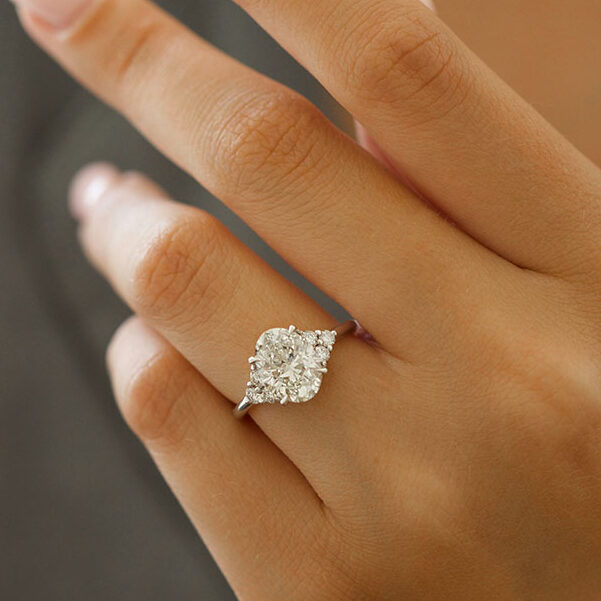 2.72 CT Oval Cut Cluster Setting Moissanite Engagement Ring - crownmoissanite