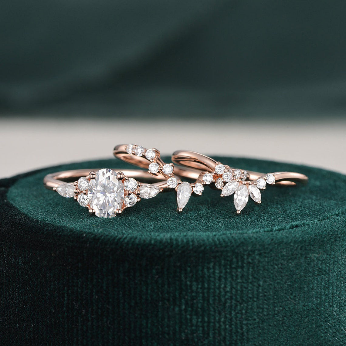 1.0 CT Oval Shaped Moissanite Cluster Bridal Ring Set - crownmoissanite