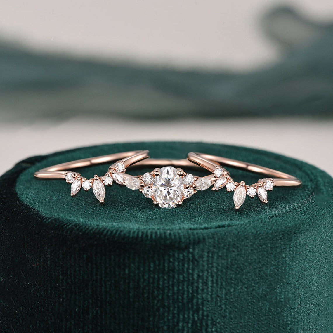 1.0 CT Oval Shaped Moissanite Cluster Bridal Ring Set - crownmoissanite