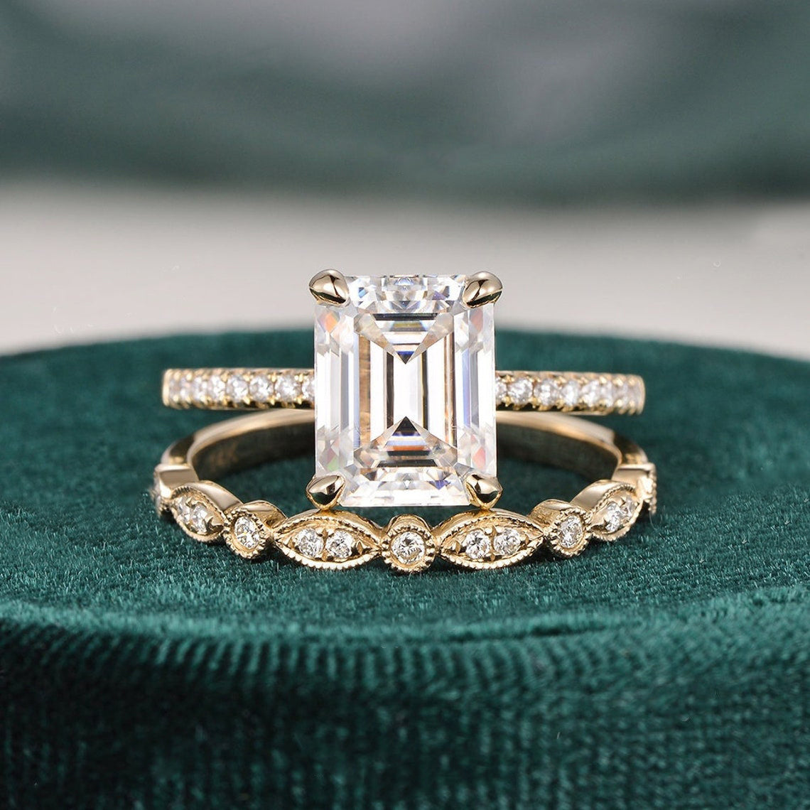 2.50 CT Emerald Cut Solitaire Style Moissanite Bridal Ring Set - crownmoissanite