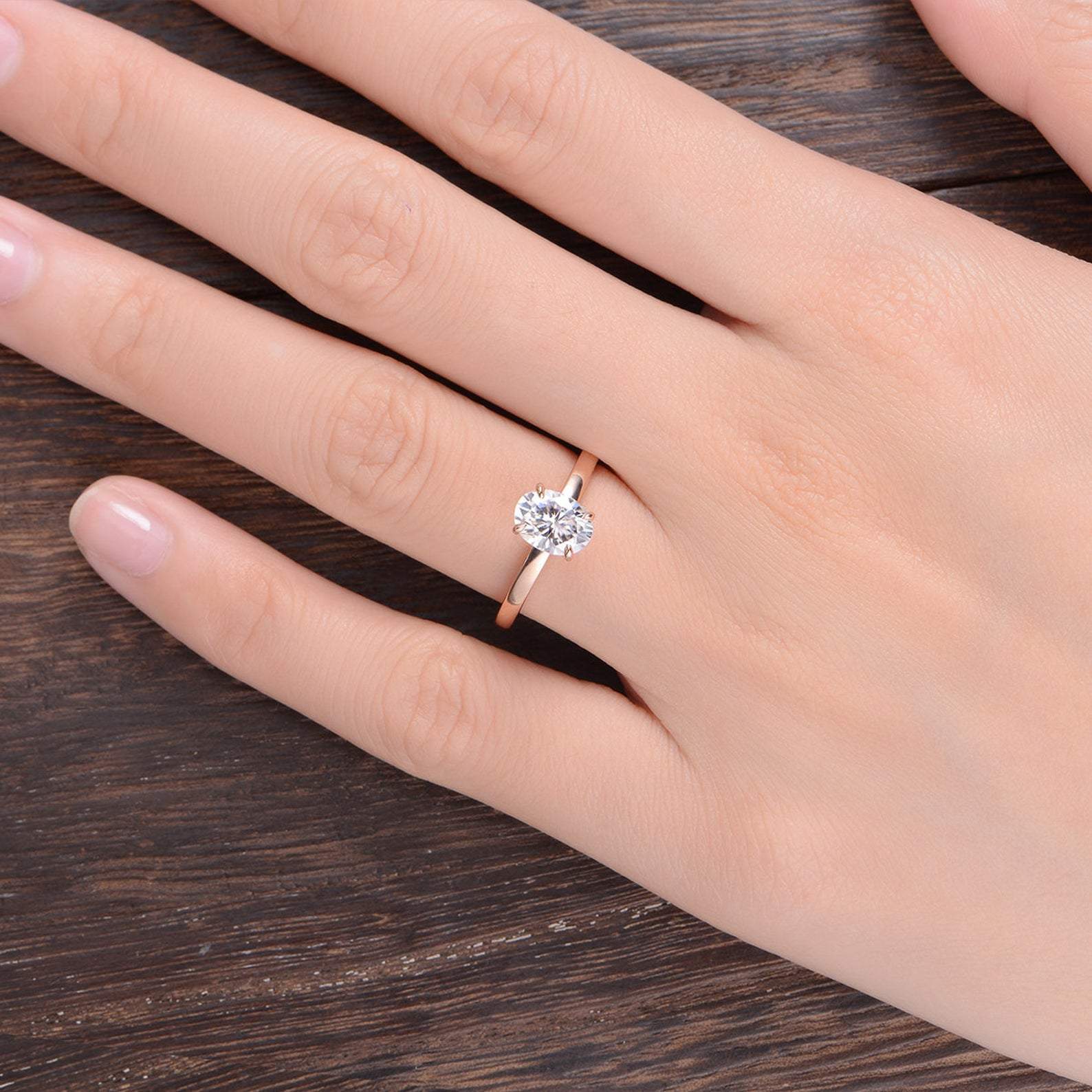 0.75 CT Oval Solitaire Moissanite Engagement Ring - crownmoissanite