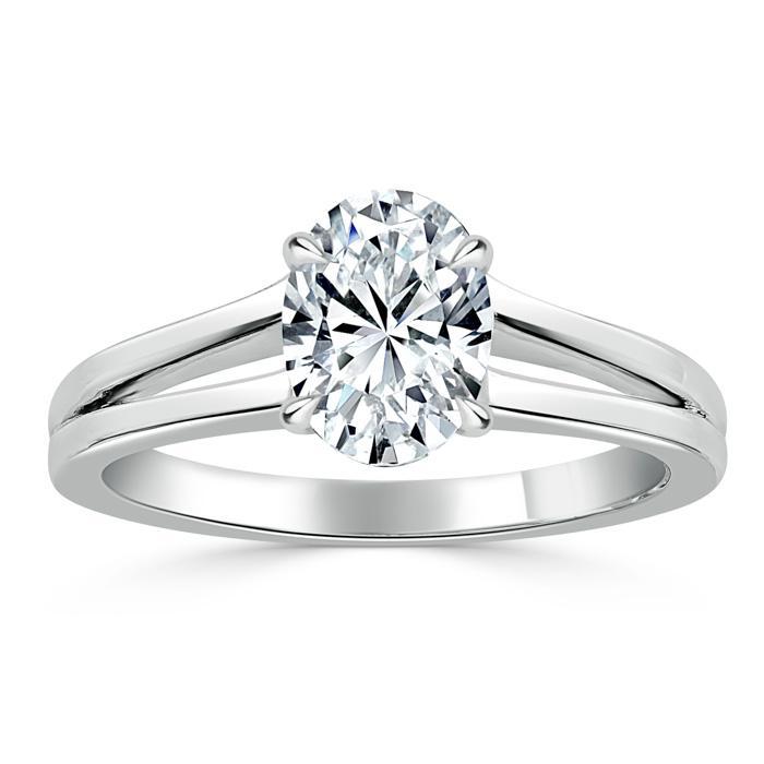 0.94 CT Oval Cut Solitaire Moissanite Engagement Ring - crownmoissanite