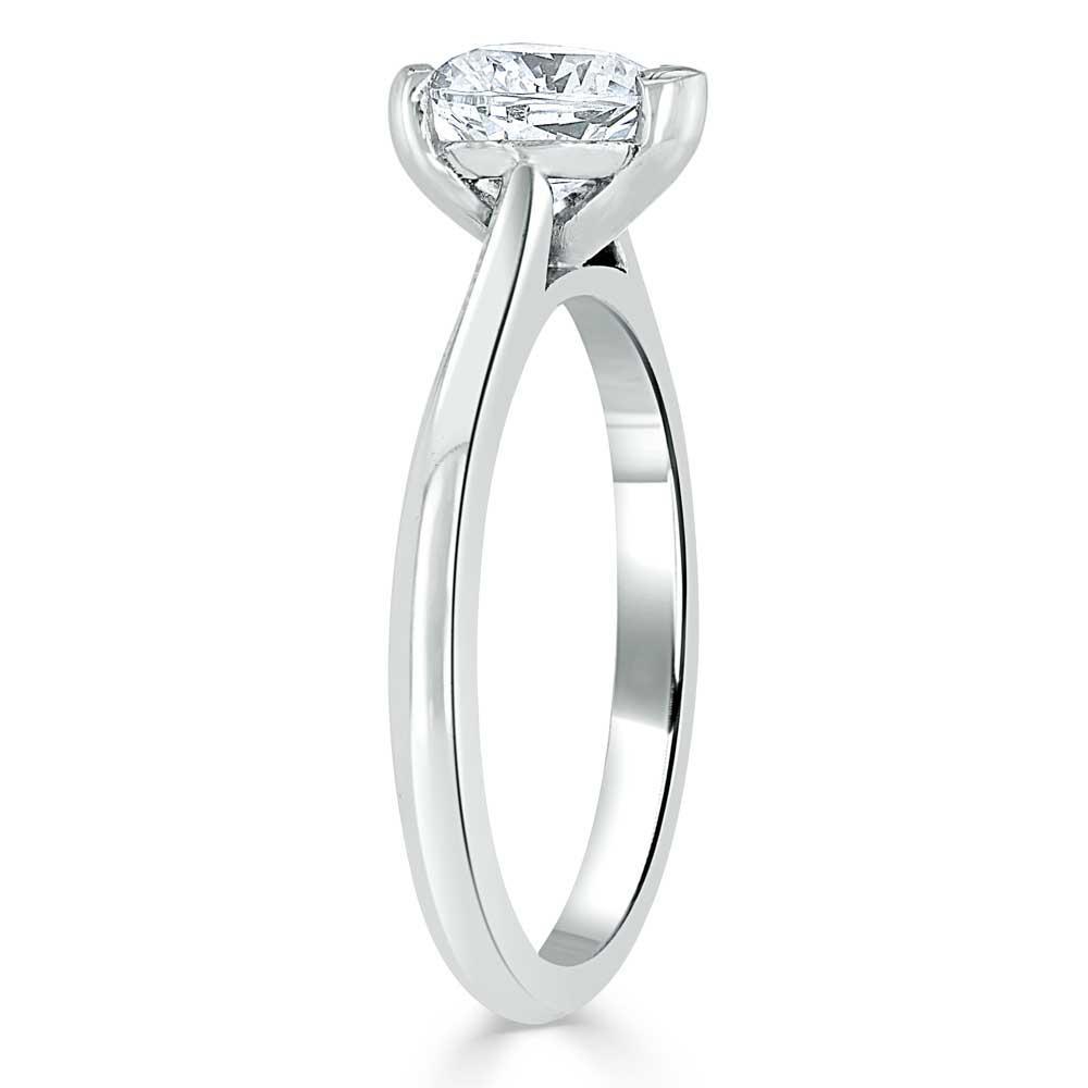 1.0 CT Heart Cut Solitaire Moissanite Engagement Ring - crownmoissanite