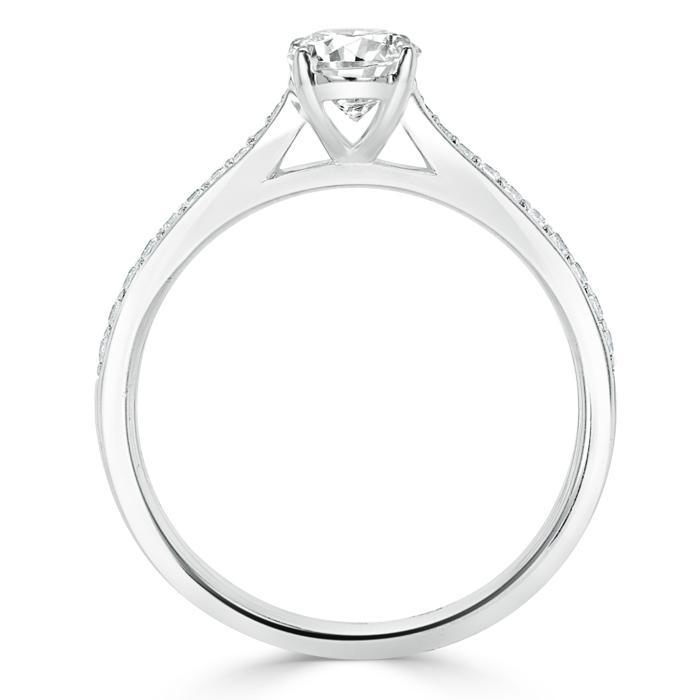 0.94 CT Oval Shaped Moissanite Solitaire Engagement Ring - crownmoissanite