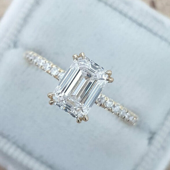 1.55 CT Emerald Solitaire & Pave Setting Moissanite Engagement Ring - crownmoissanite