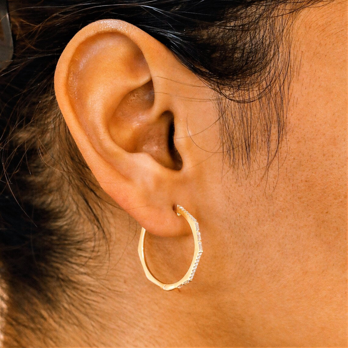 0.40 TCW Round Moissanite Diamond Hoop Earrings - crownmoissanite