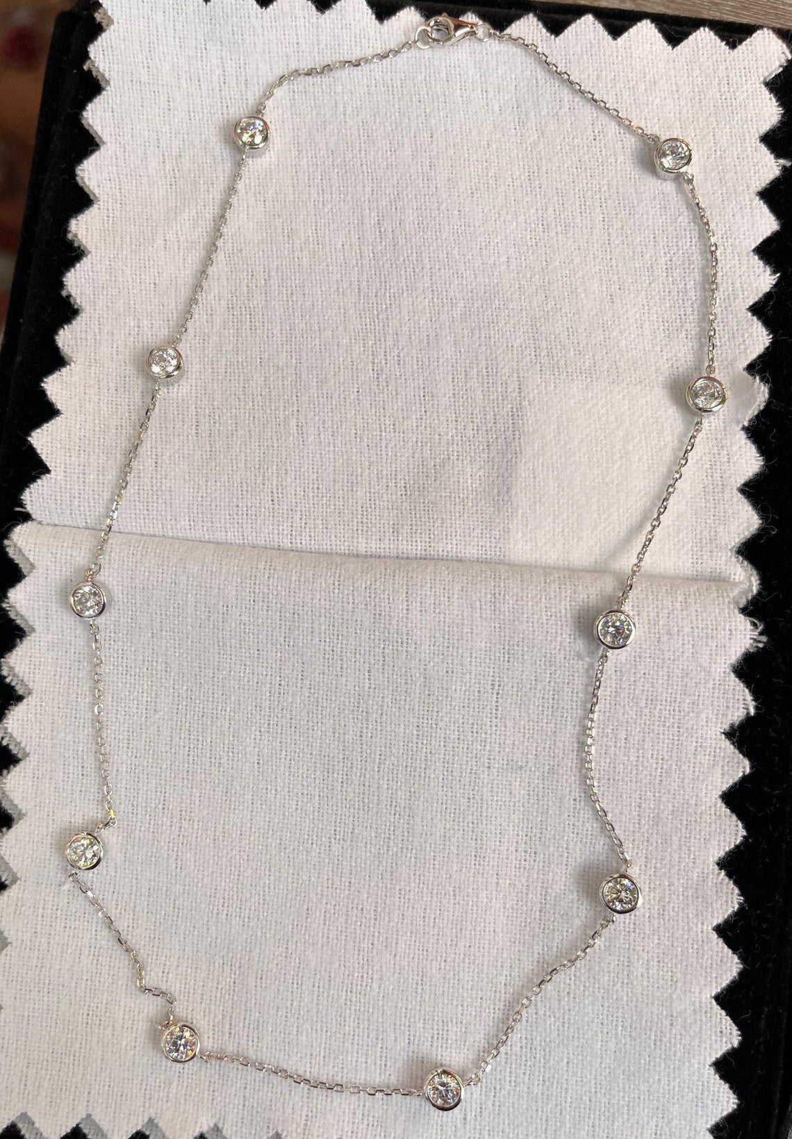 5.0 TCW Round Moissanite Diamond Dainty Necklace - crownmoissanite