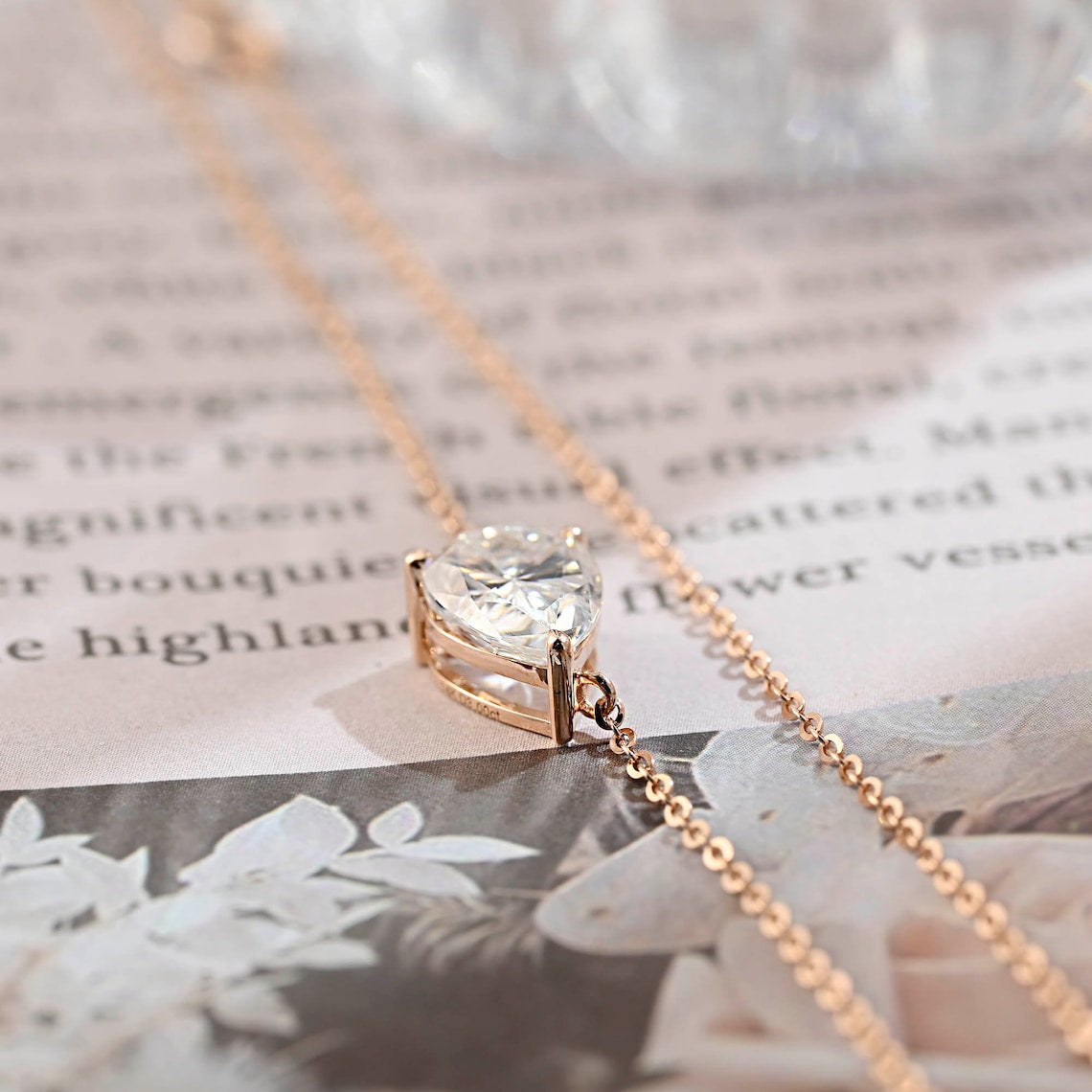 3.0 CT Pear Moissanite Diamond Solitaire Necklace - crownmoissanite