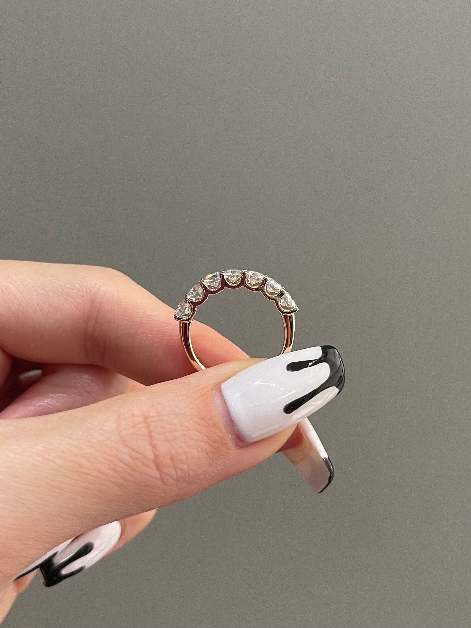 1.40 TCW Round Shaped Moissanite Five Stones Wedding Band - crownmoissanite