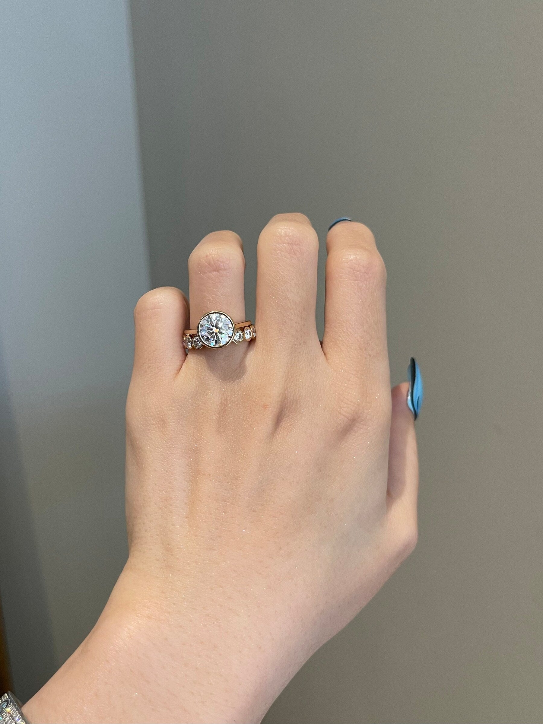 0.90 TCW Round Shaped Moissanite Bezel Half Eternity Wedding Band - crownmoissanite