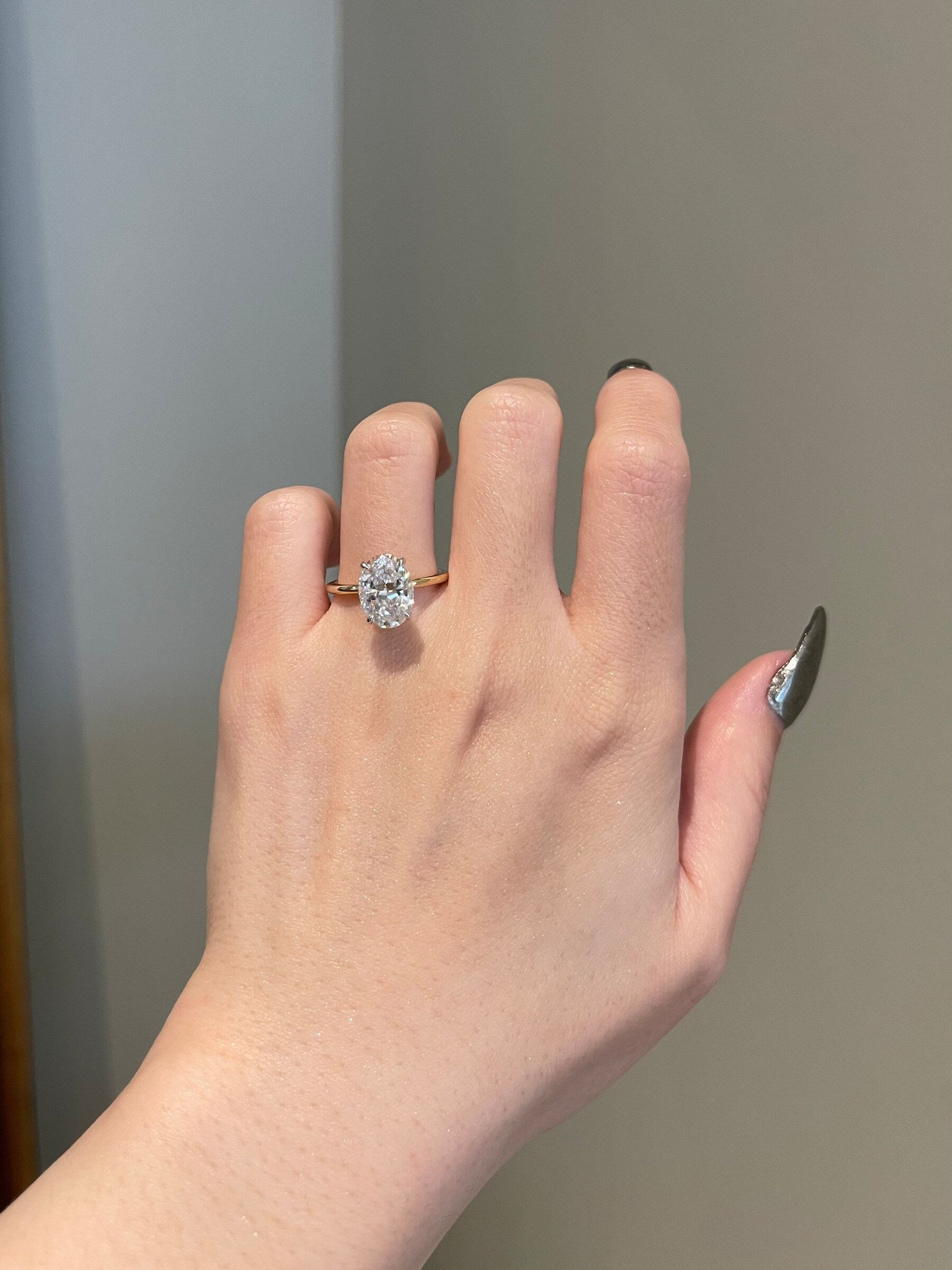 3.50 CT Oval Shaped Moissanite Solitaire Engagement Ring - crownmoissanite