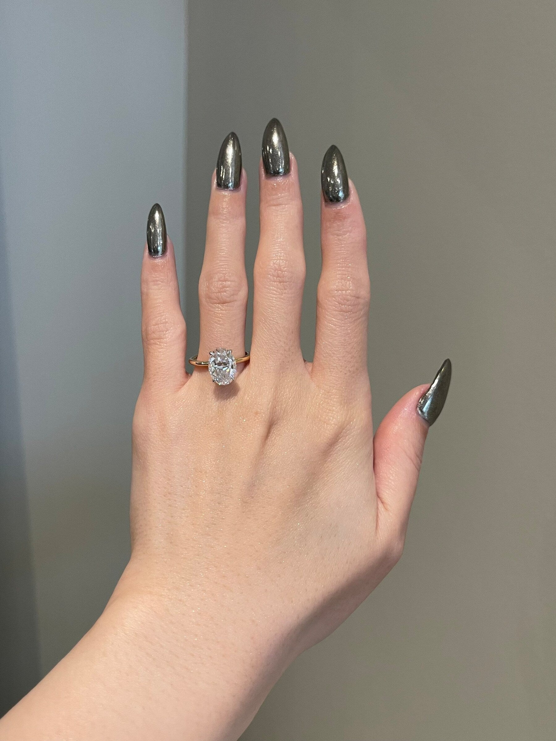 3.50 CT Oval Shaped Moissanite Solitaire Engagement Ring - crownmoissanite