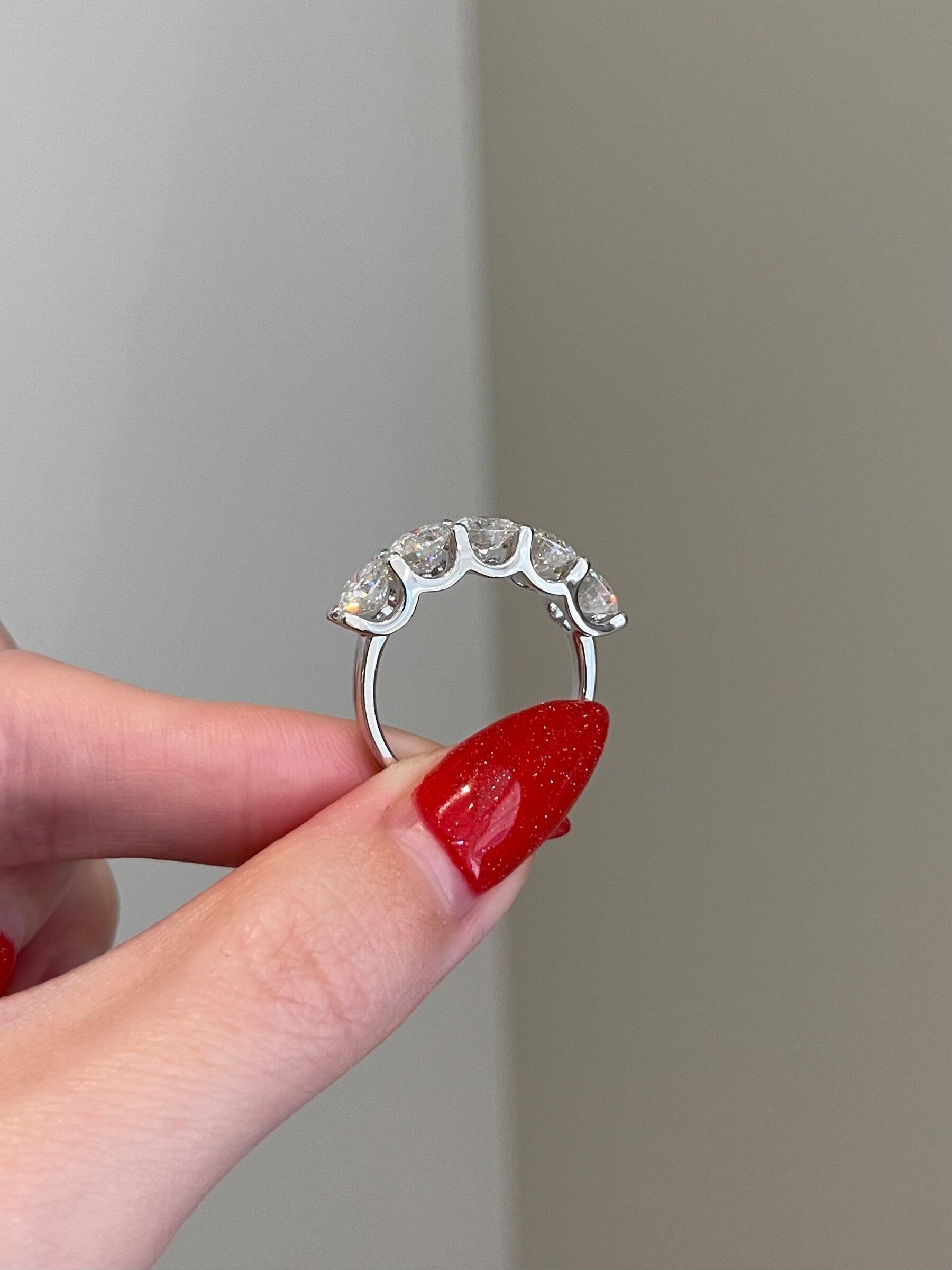 4.0 TCW Round Shaped Moissanite Five Stones Wedding Band - crownmoissanite