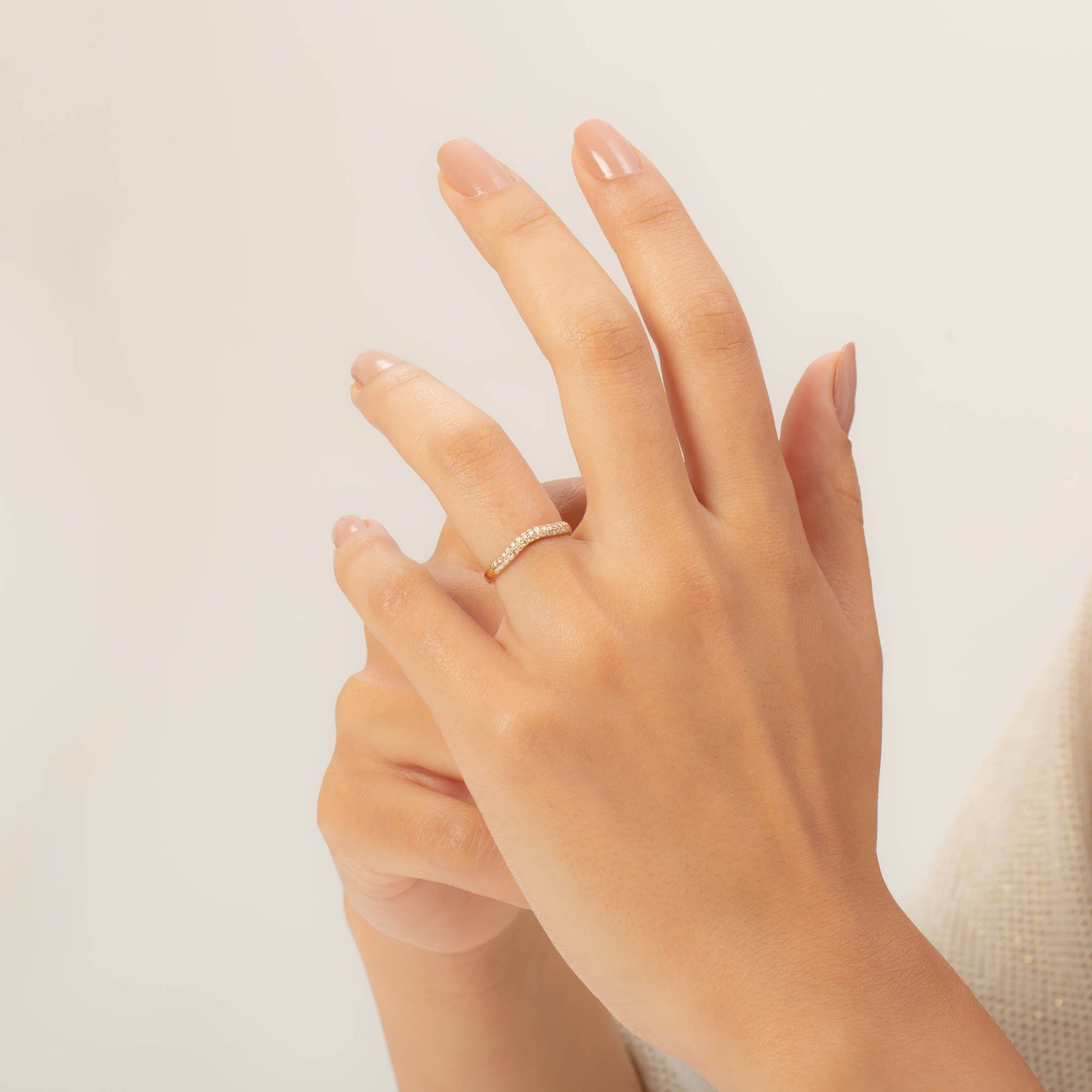 0.21 TCW Round Moissanite Curved Wedding Band - crownmoissanite