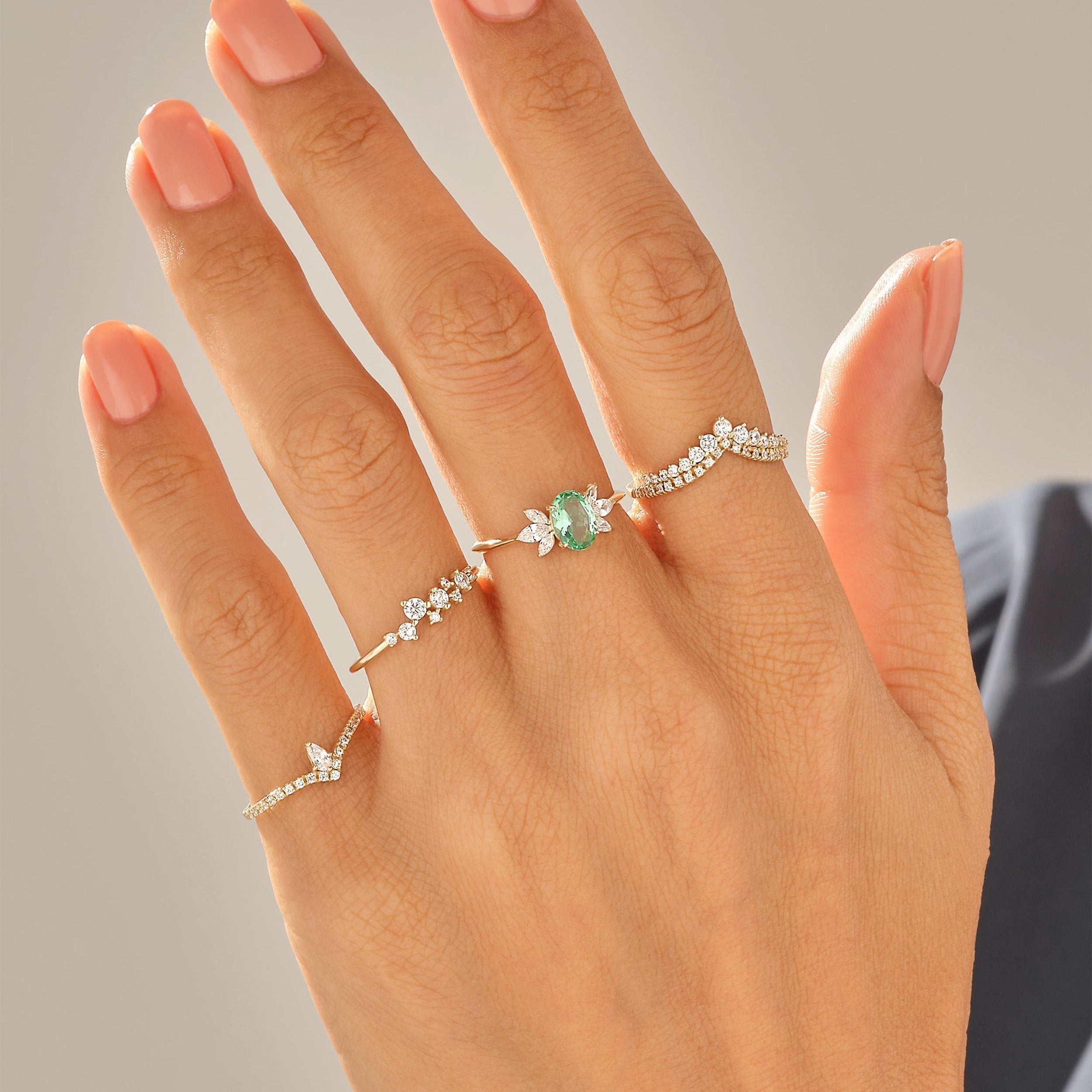 0.50 TCW Round Moissanite Curved Wedding Band - crownmoissanite