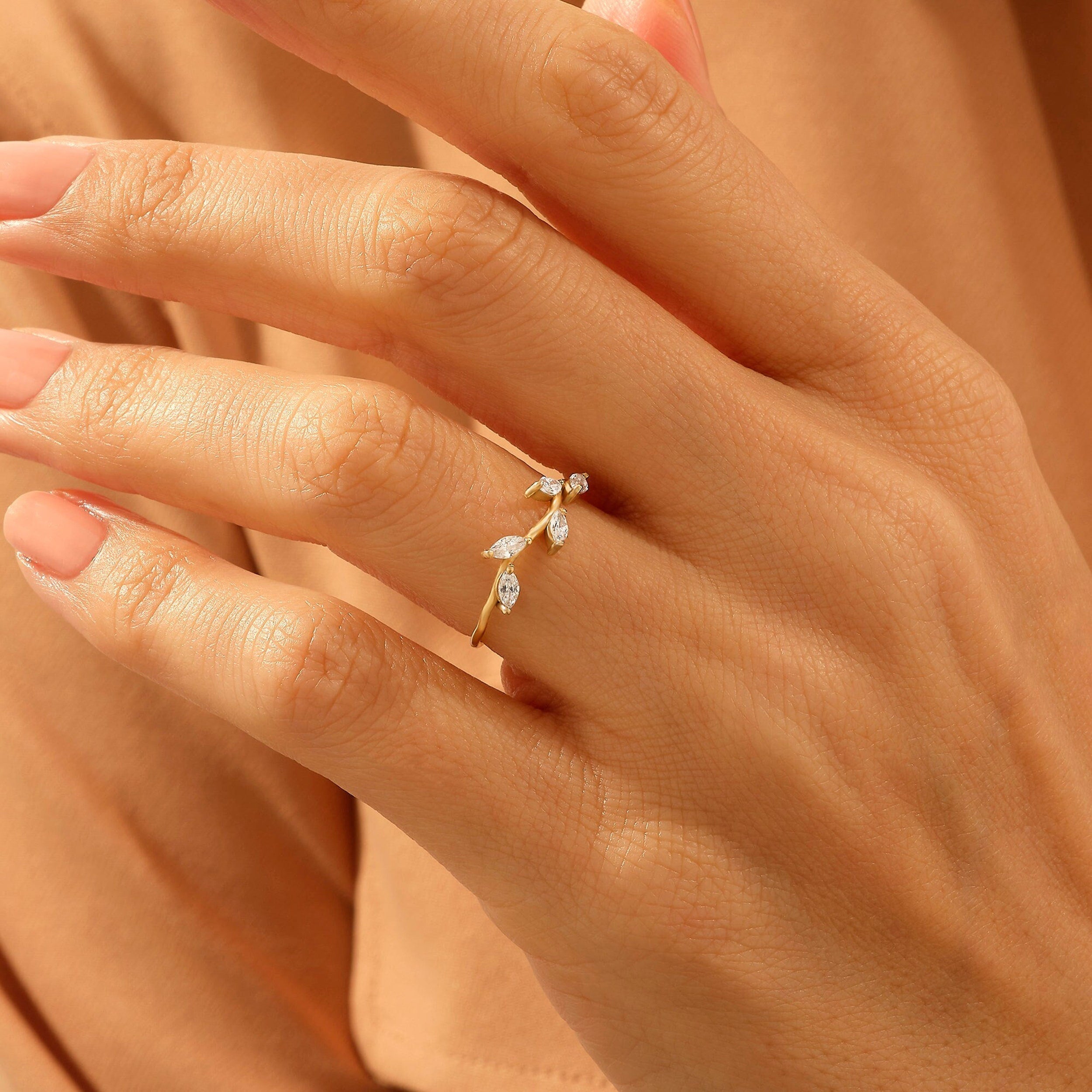 0.20 TCW Marquise Moissanite Leaf Wedding Band - crownmoissanite