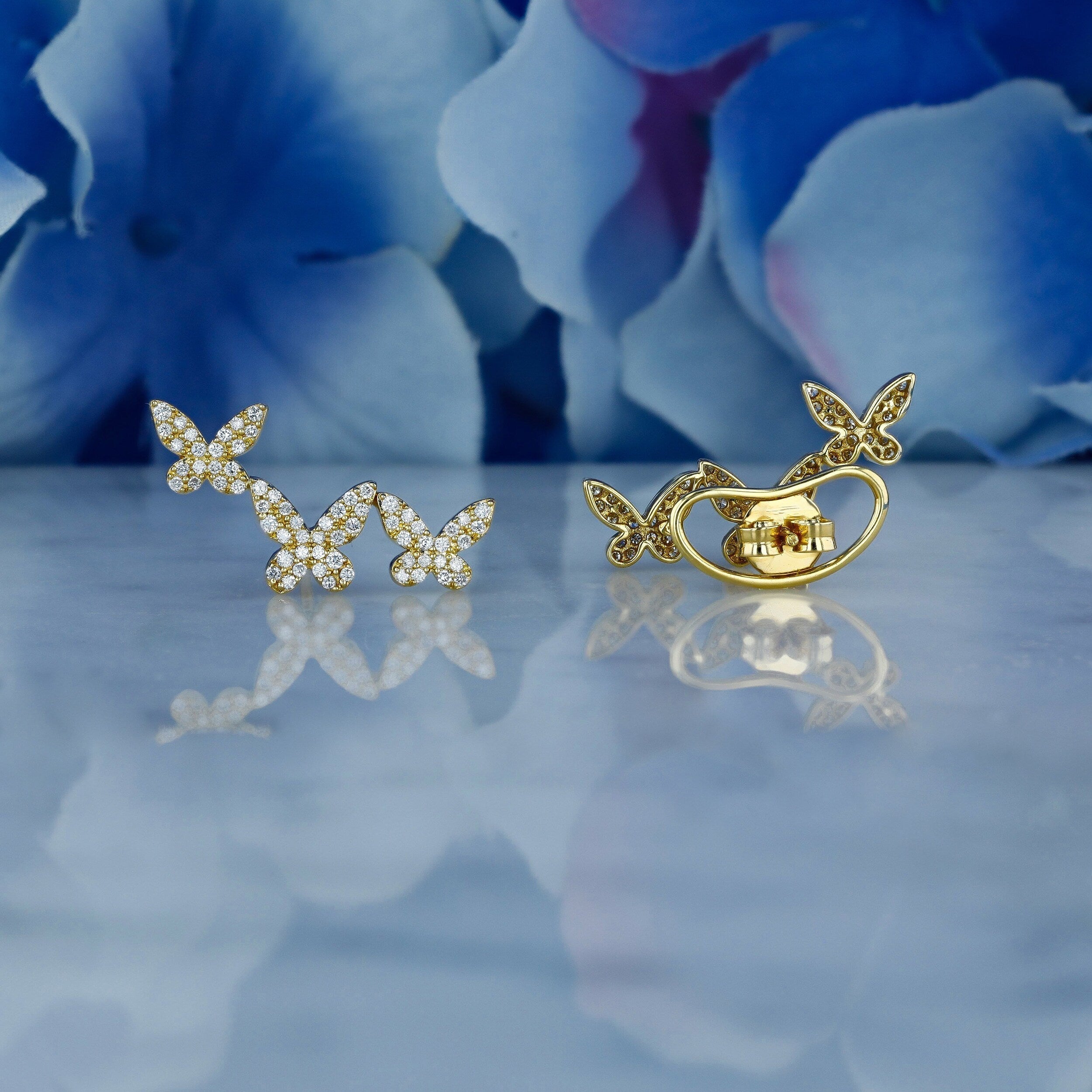 0.56 TCW Round Moissanite Diamond Ear Crawlers Earrings - crownmoissanite