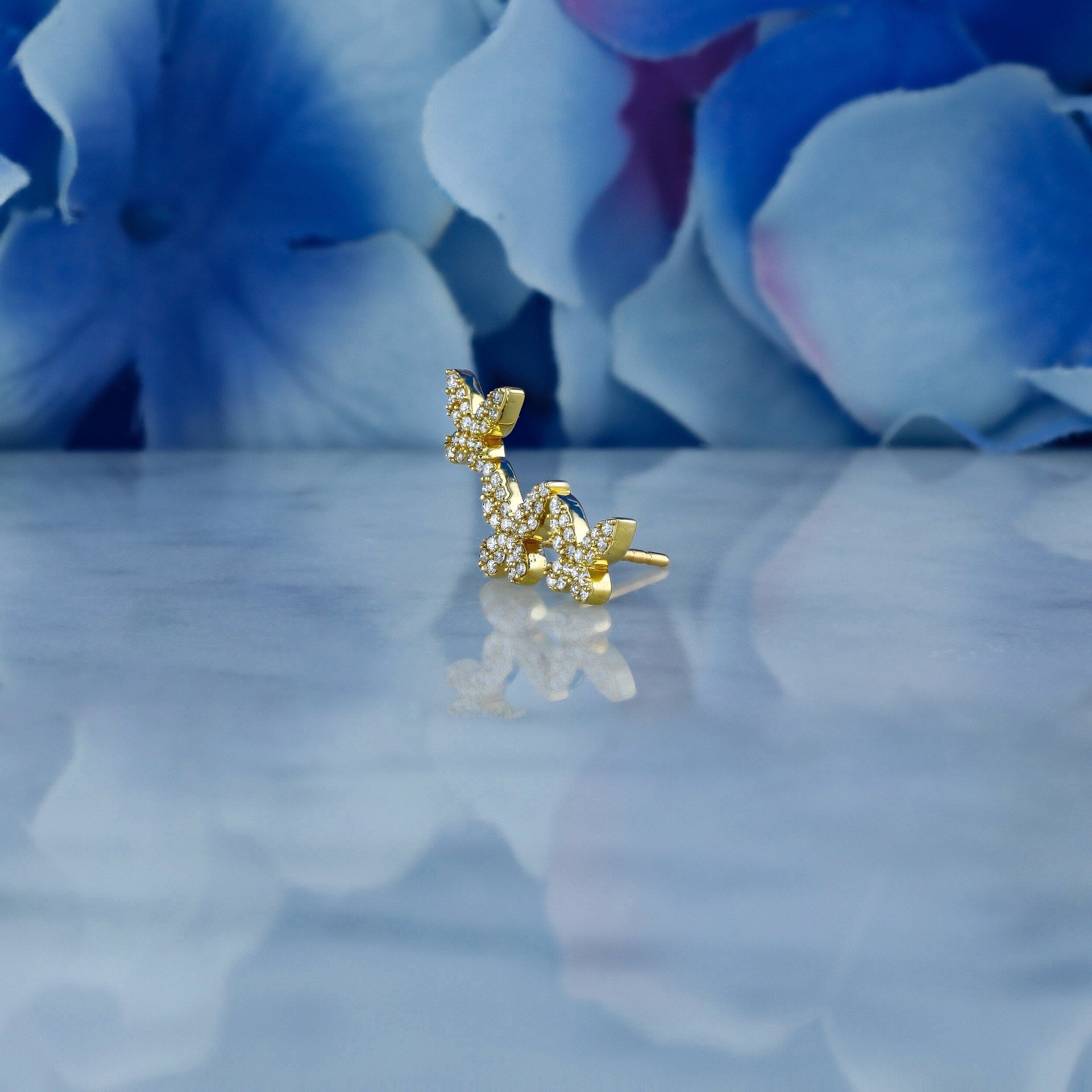 0.56 TCW Round Moissanite Diamond Ear Crawlers Earrings - crownmoissanite