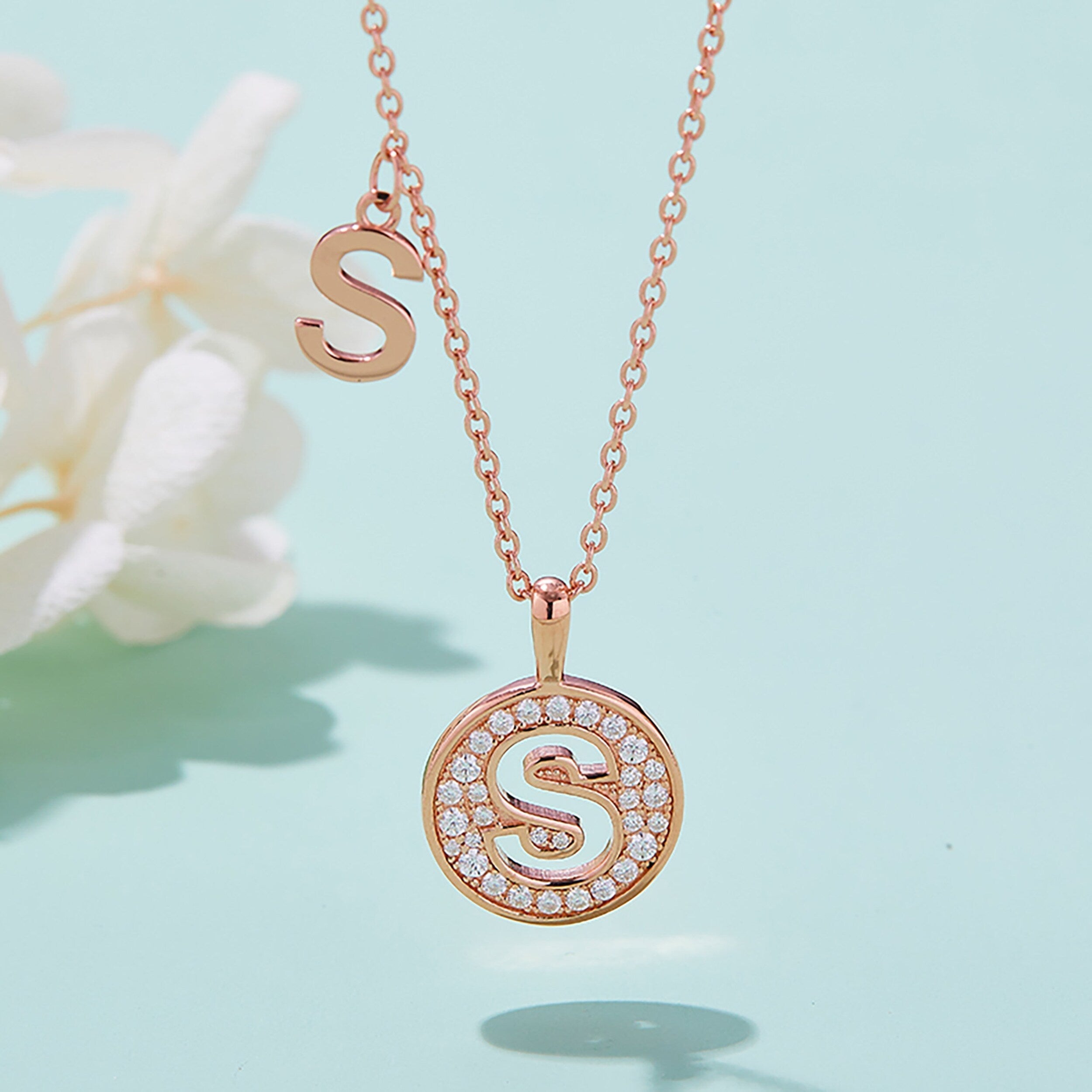 Customized "S" Letter Moissanite Diamond Necklace - crownmoissanite