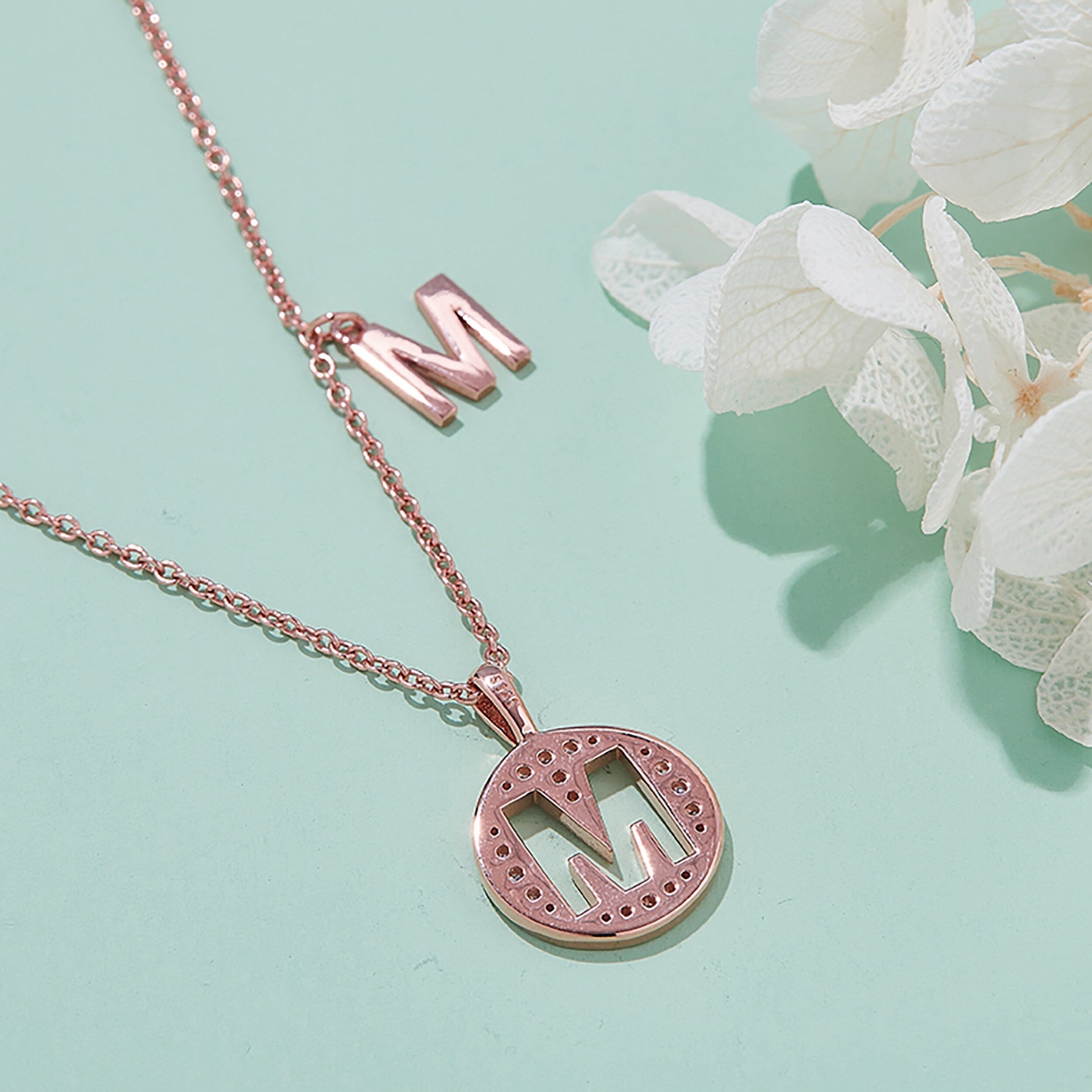Customized "M" Letter Moissanite Diamond Necklace - crownmoissanite