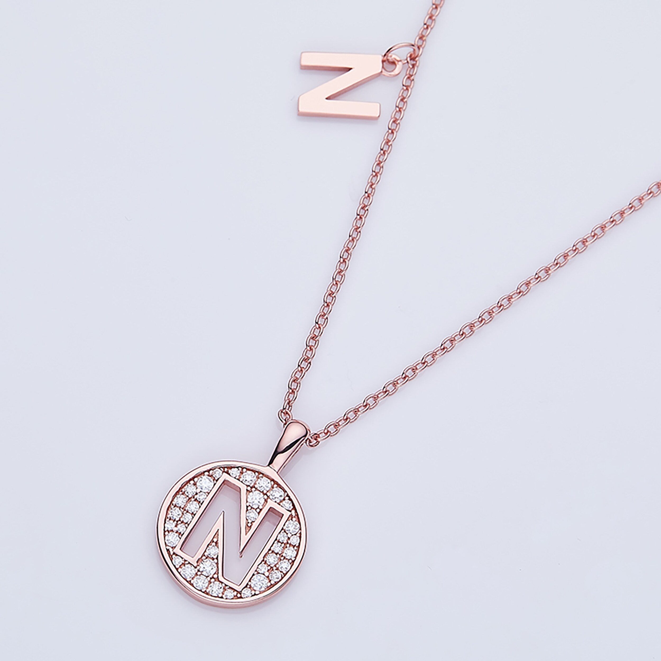 Customized "N" Letter Moissanite Diamond Necklace - crownmoissanite