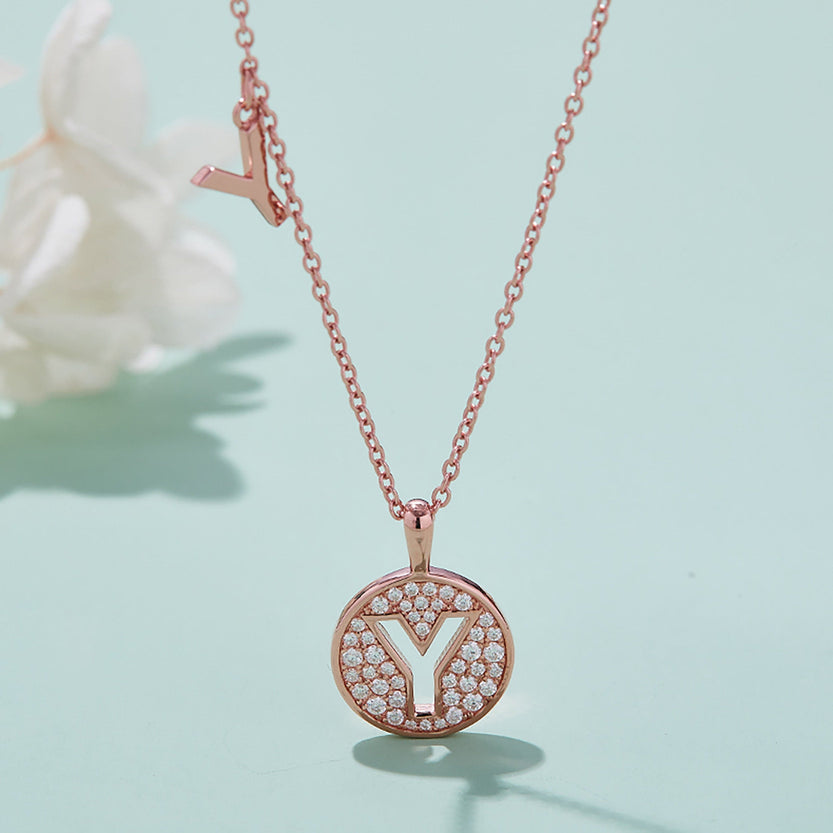 Customized "Y" Letter Moissanite Diamond Necklace - crownmoissanite
