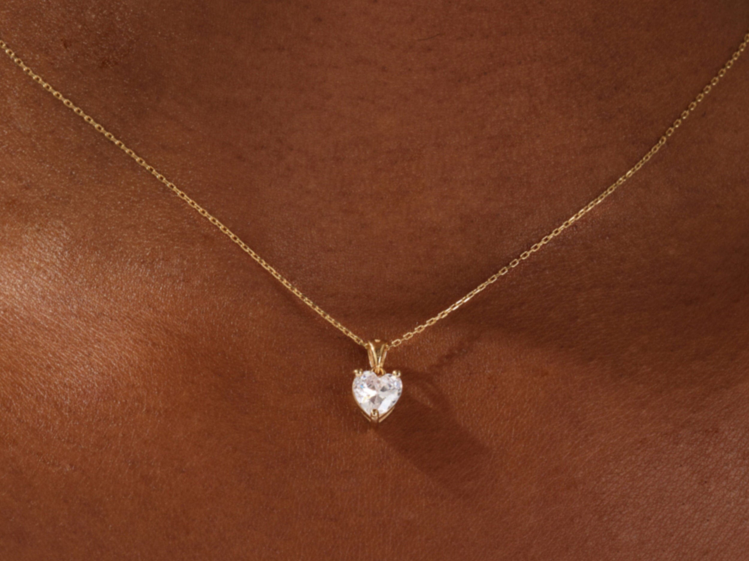 1.0 CT Heart Moissanite Diamond Solitaire Necklace - crownmoissanite