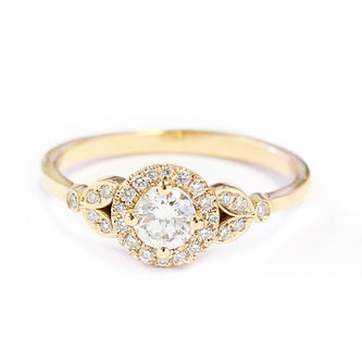 0.30 CT Round Moissanite Vintage Engagement Ring