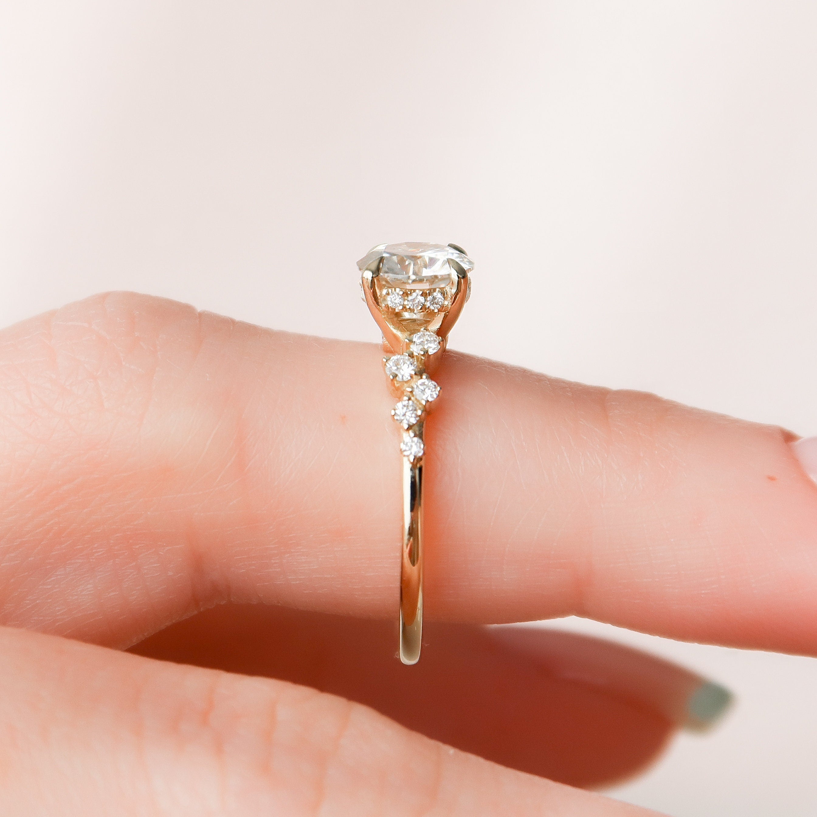 1.0 CT Round Cluster Style Pave Moissanite Engagement Ring - crownmoissanite