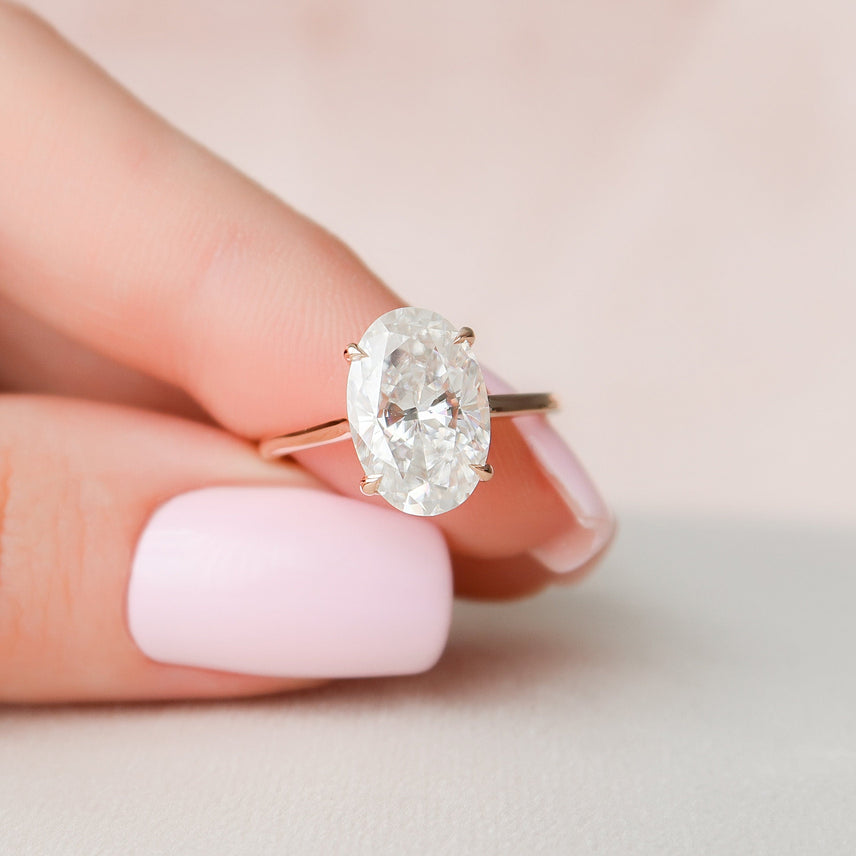3.5 CT Oval Cut Solitaire Style Moissanite Engagement Ring - crownmoissanite