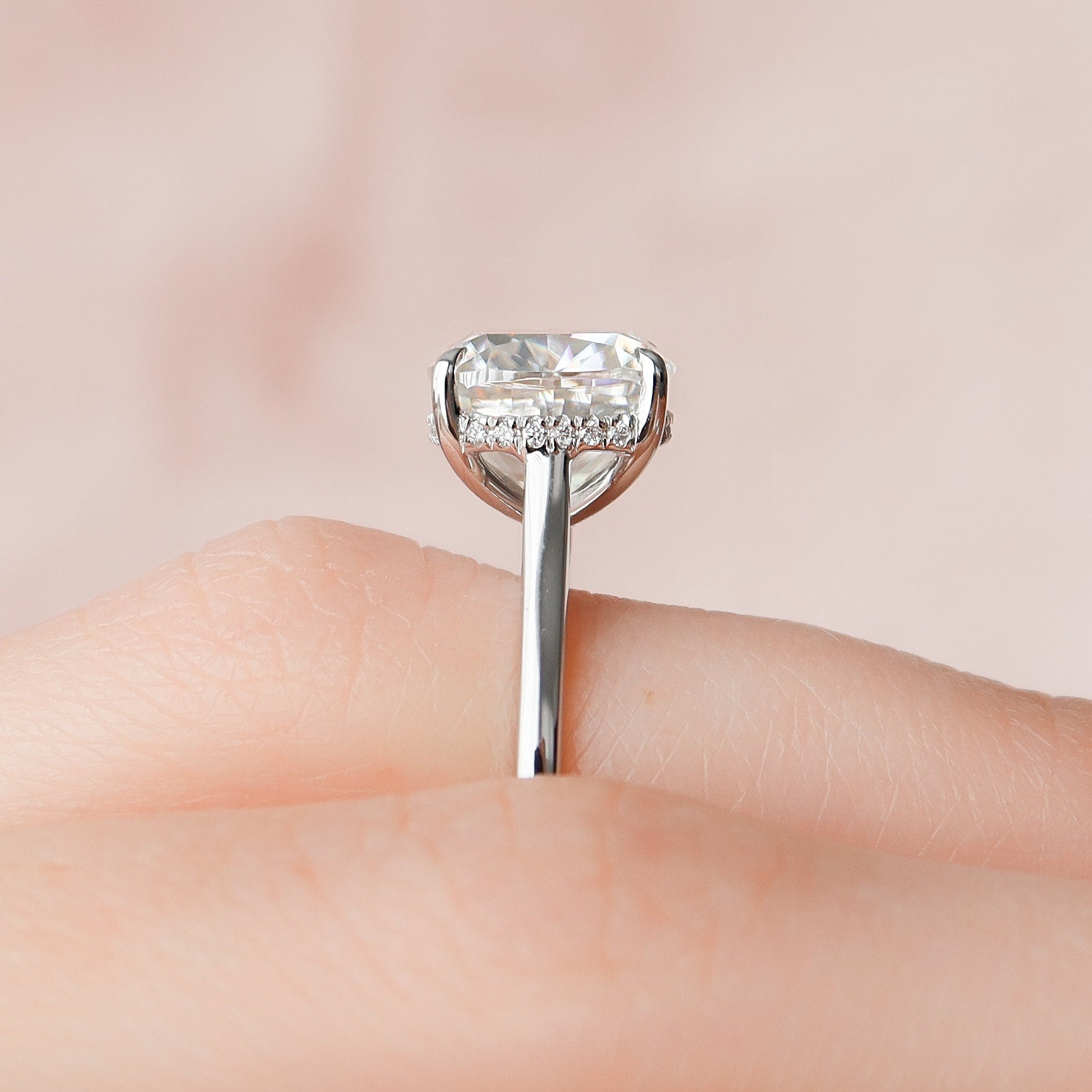 4.0 CT Cushion Cut Solitaire Style Moissanite Engagement Ring - crownmoissanite