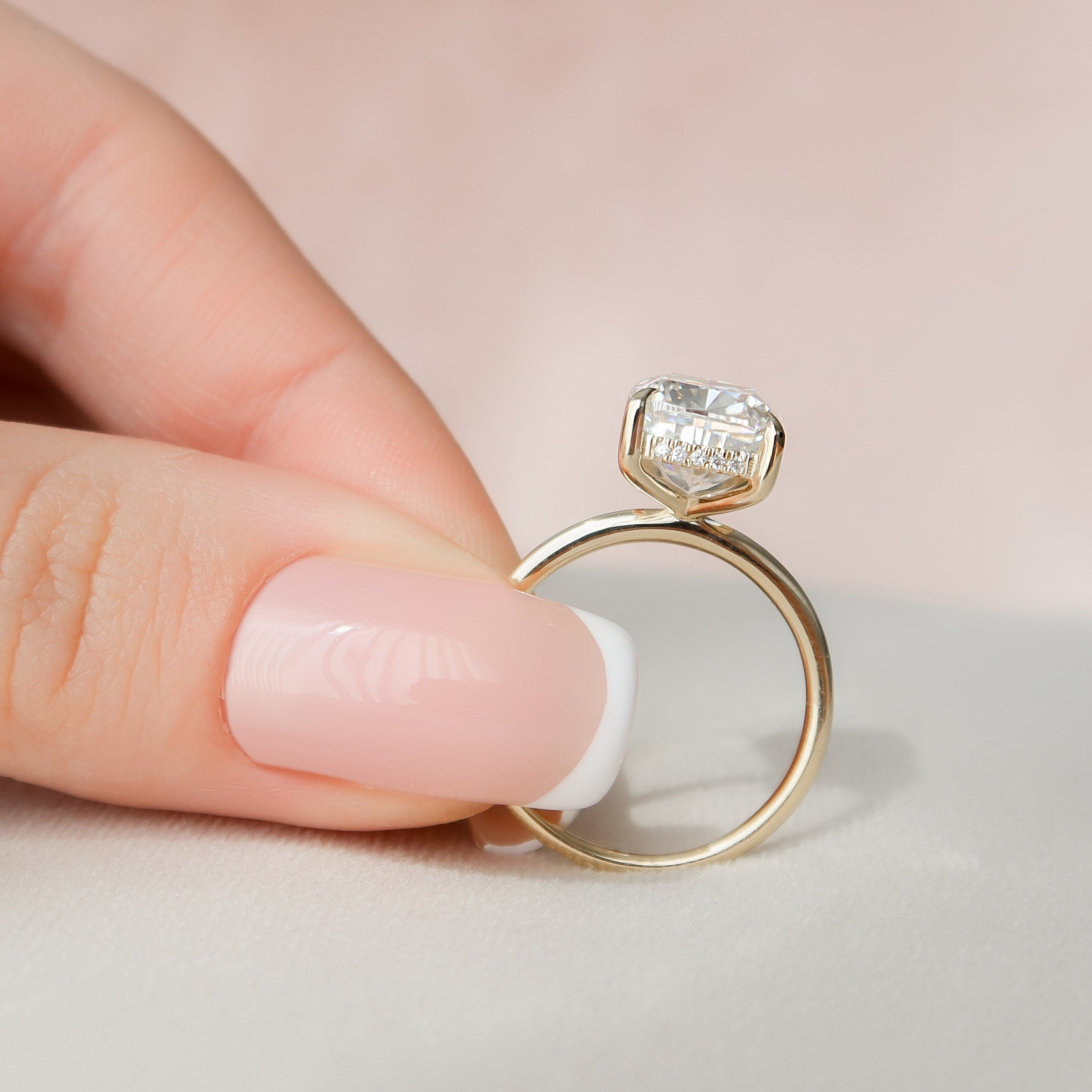 4.5 CT Cushion Cut Solitaire Style Moissanite Engagement Ring - crownmoissanite