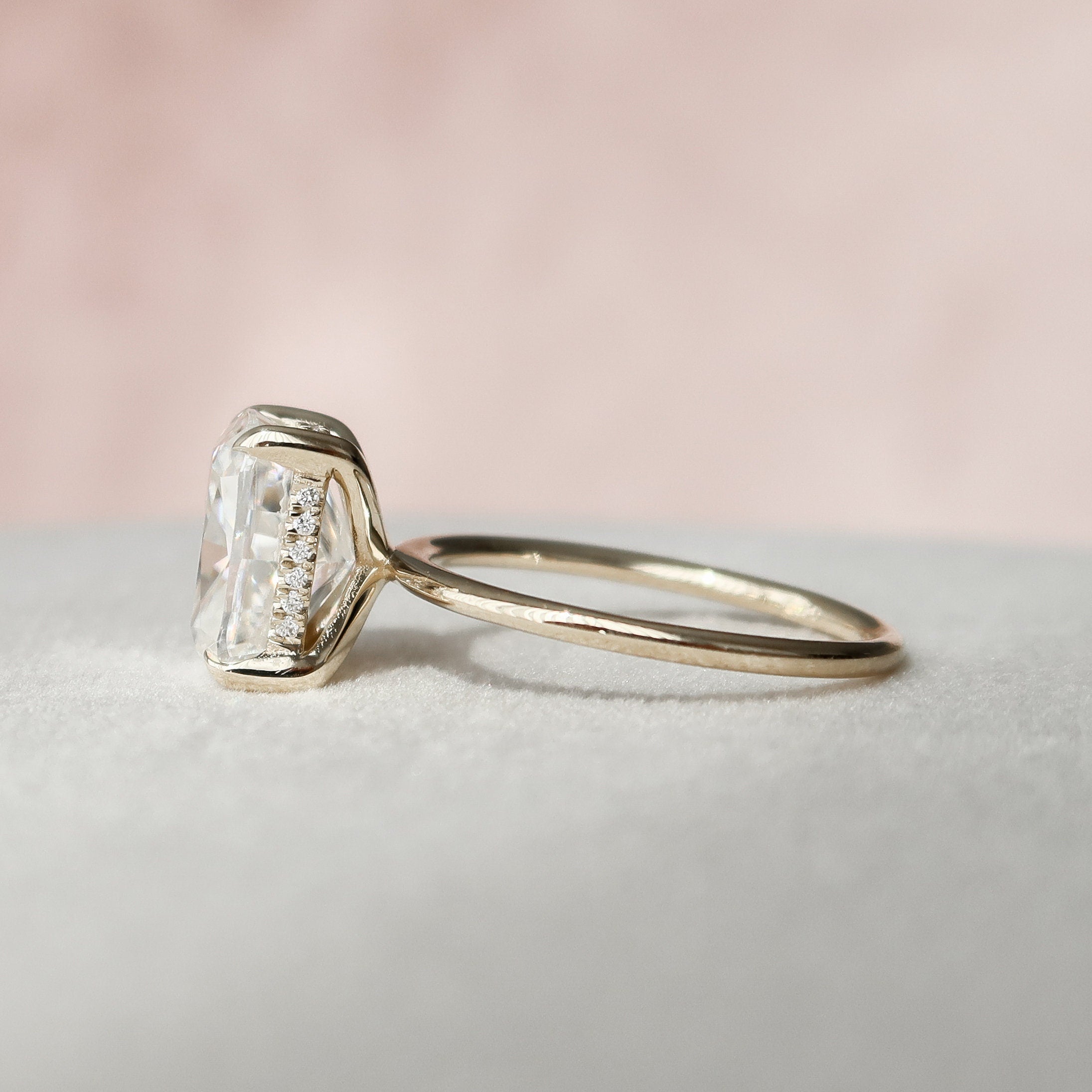 4.5 CT Cushion Cut Solitaire Style Moissanite Engagement Ring - crownmoissanite