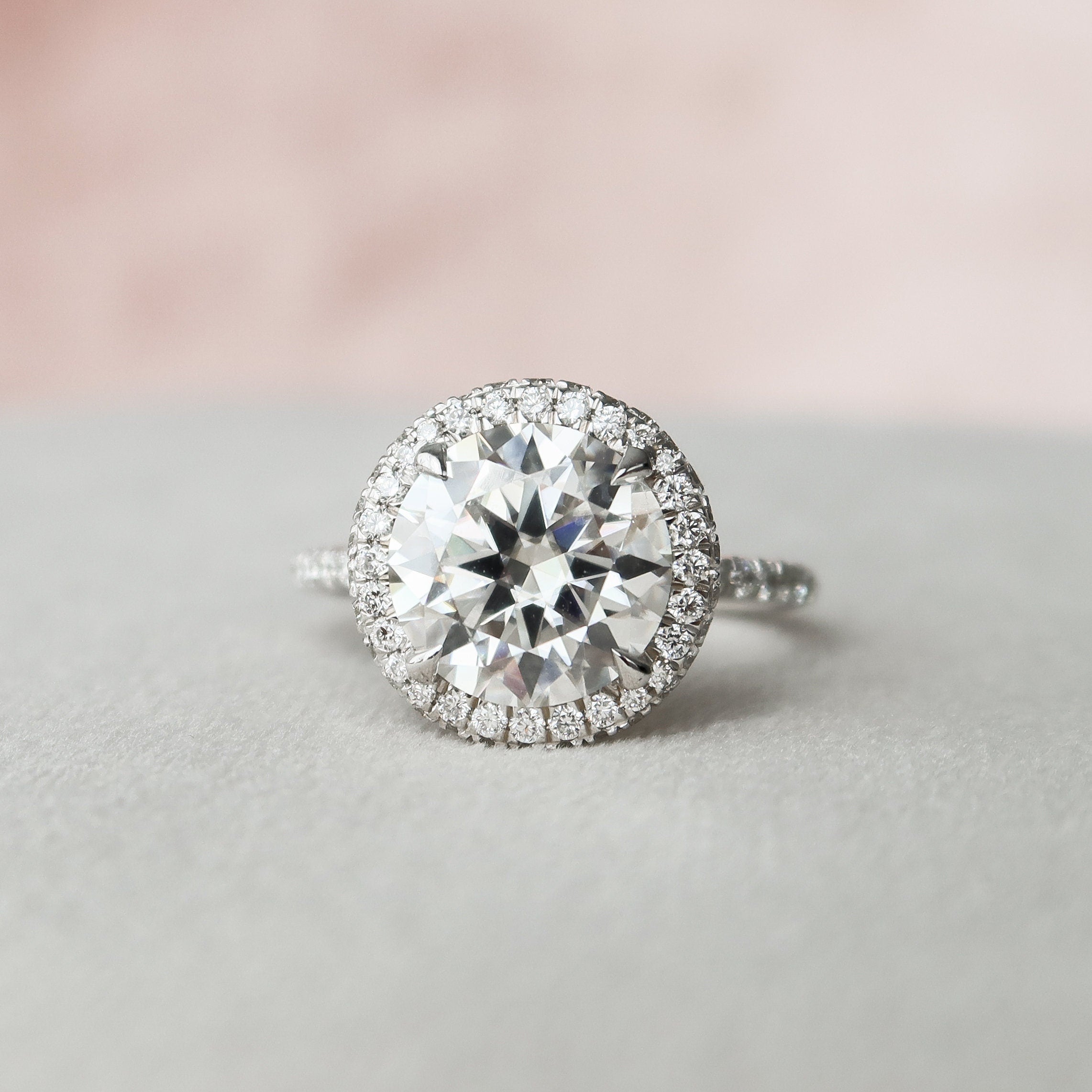 3.5 CT Round Halo Style Moissanite Engagement Ring - crownmoissanite