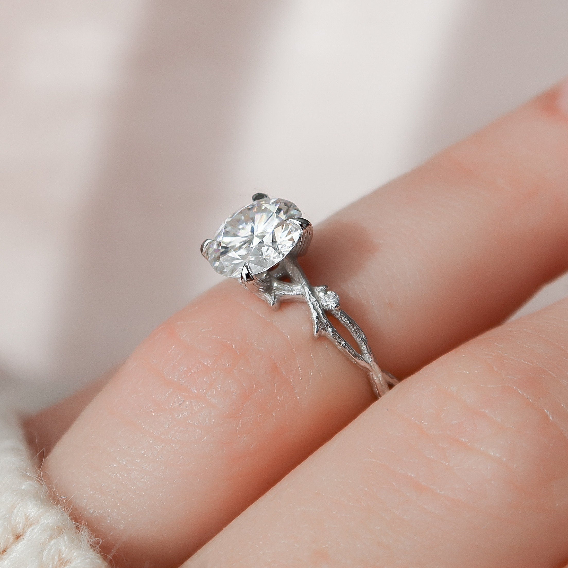 2 CT Round Shaped Moissanite Twig Style Engagement Ring - crownmoissanite