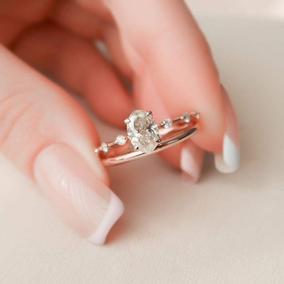 1.0 - 2.50 CT Oval Cut Solitaire Moissanite Bridal Ring Set - crownmoissanite