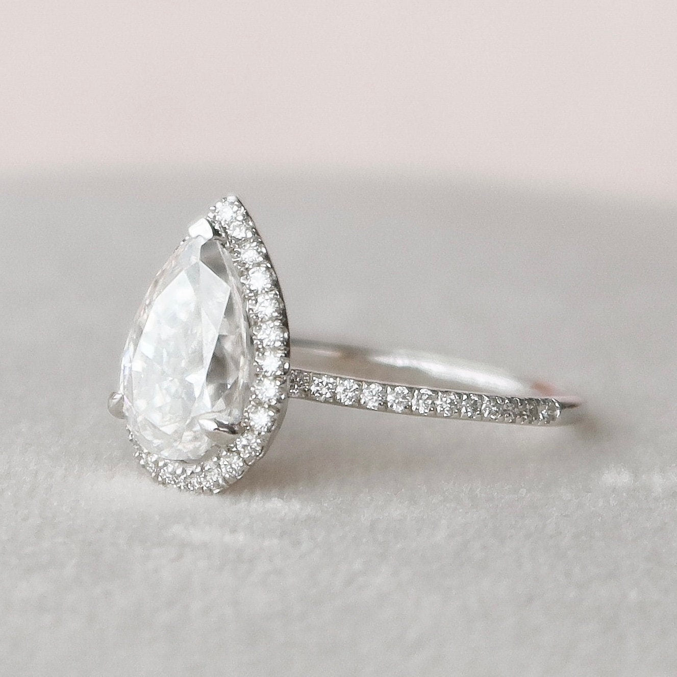 2.0 CT Pear Shaped Moissanite Halo Engagement Ring - crownmoissanite