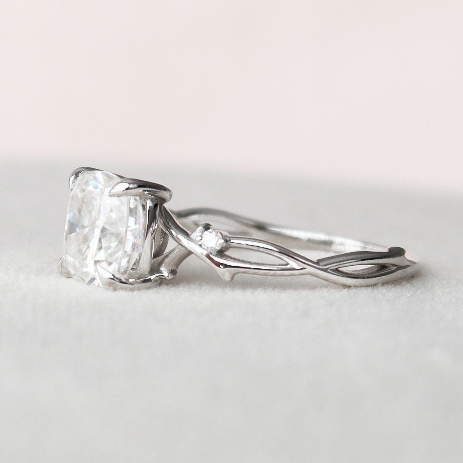 2.0 CT Cushion Twig Style Moissanite Engagement Ring - crownmoissanite
