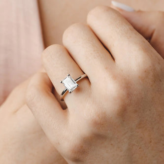 1.5 - 3.5 CT Emerald Moissanite Solitaire Engagement Ring