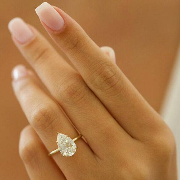 3.10 CT Pear Cut Solitaire Style Moissanite Engagement Ring - crownmoissanite