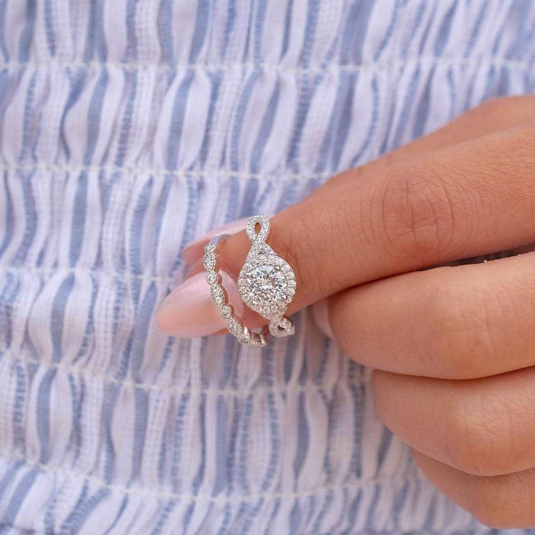 0.16 CT Round Shaped Moissanite Milgrain Wedding Band - crownmoissanite