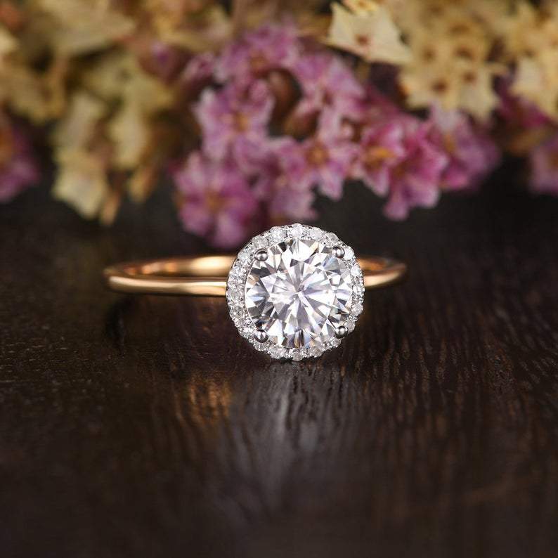 1.90 CT Round Cut Halo Moissanite Engagement Ring - crownmoissanite